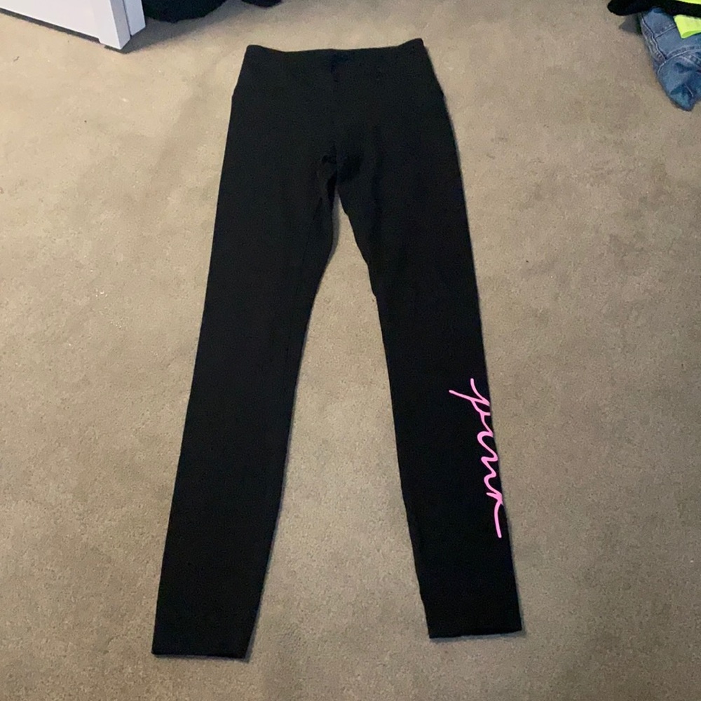 black leggings